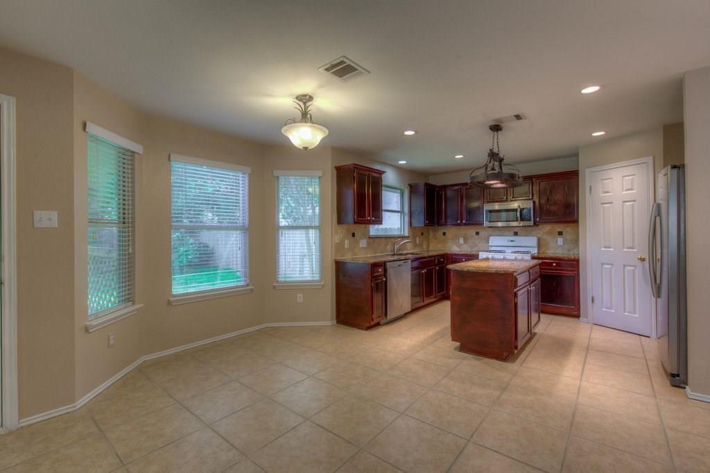 3514 Ruby Red Dr Property Photo 7
