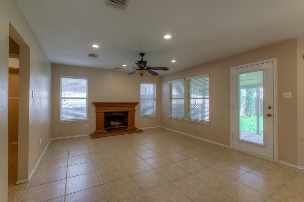 3514 Ruby Red Dr Property Photo 8