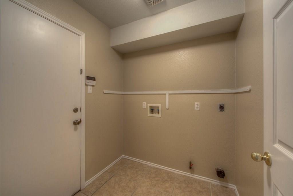 3514 Ruby Red Dr Property Photo 10