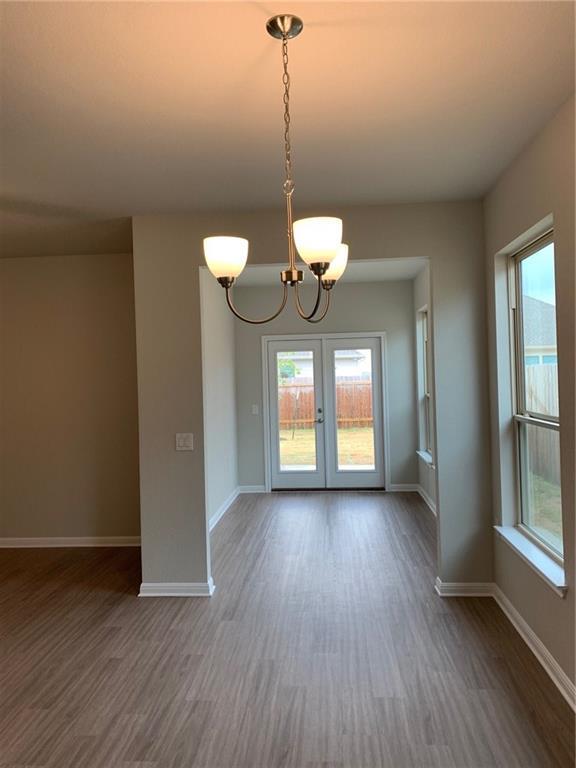 729 Durness Dr Property Photo 4