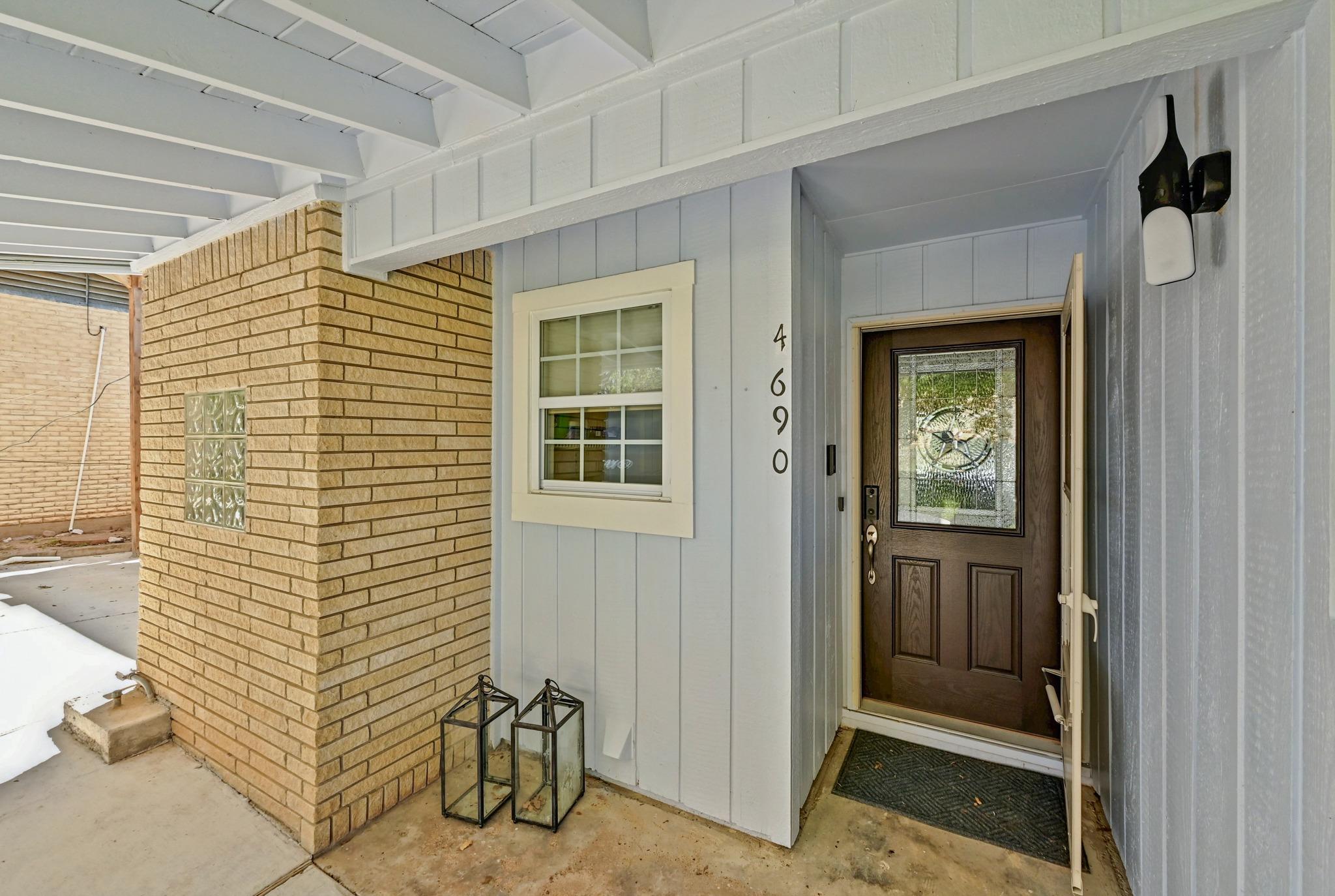 4690 River Oaks Dr Property Photo 8