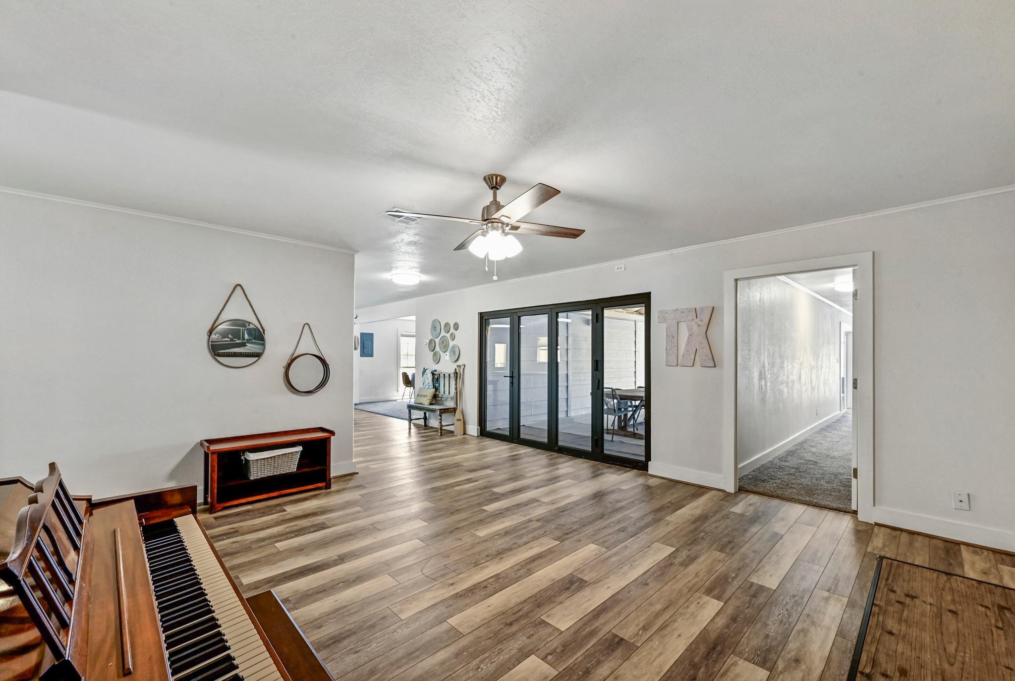 4690 River Oaks Dr Property Photo 15