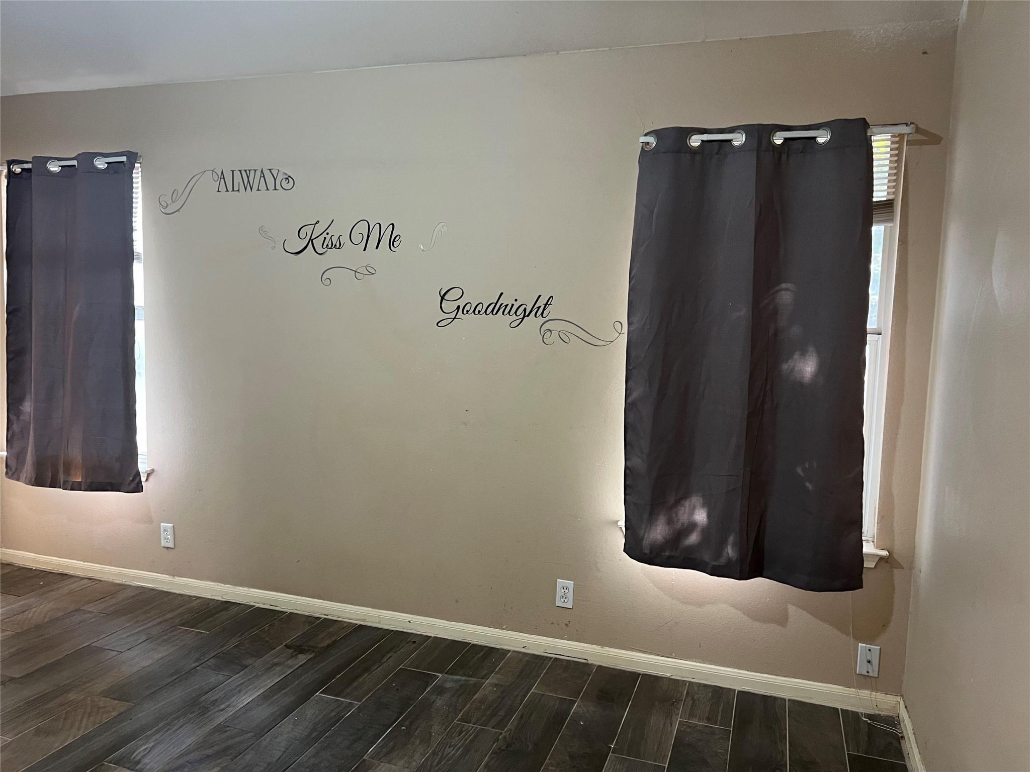 14507 Oliphant St Property Photo 25