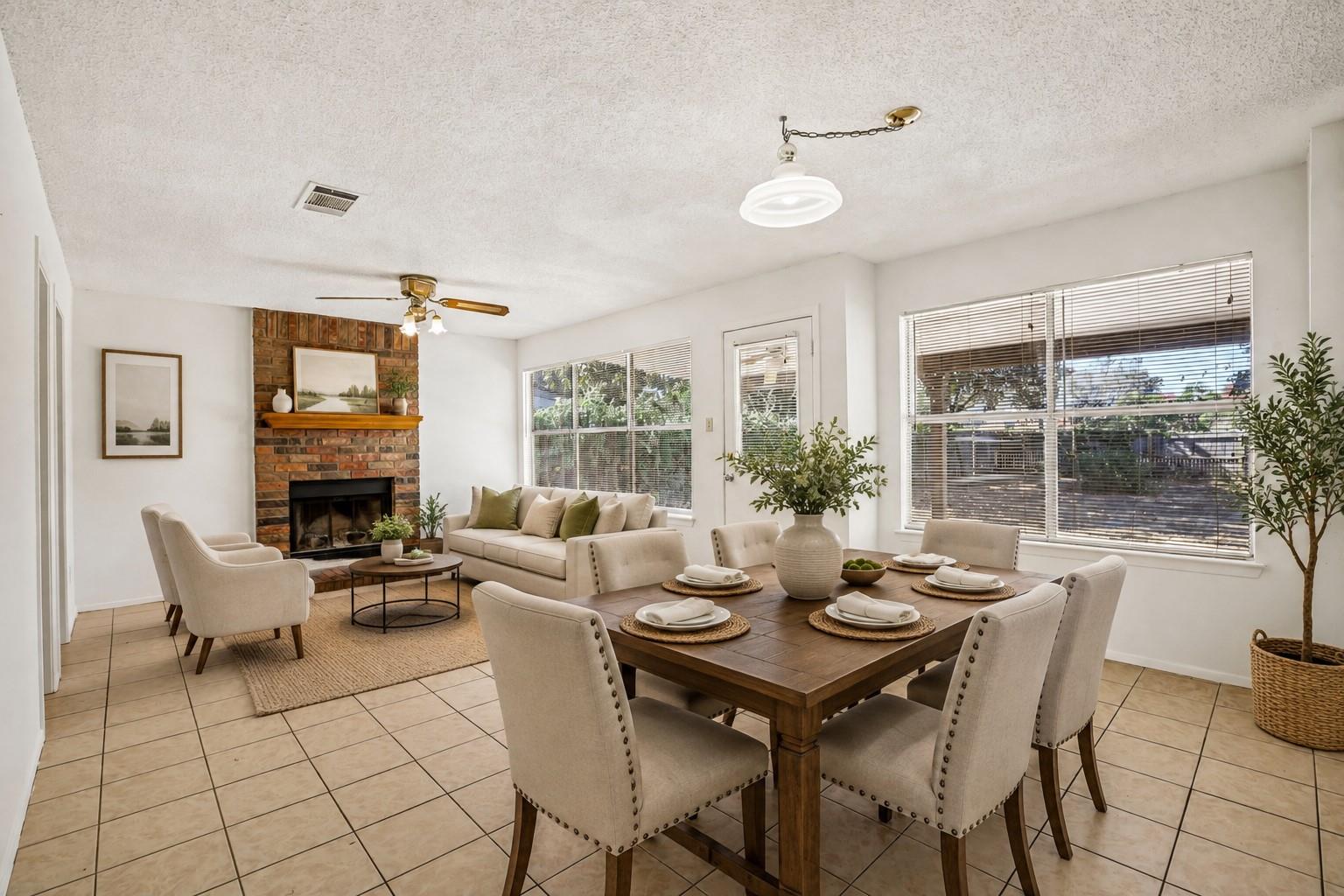 4205 Iriona Bnd Property Photo 4