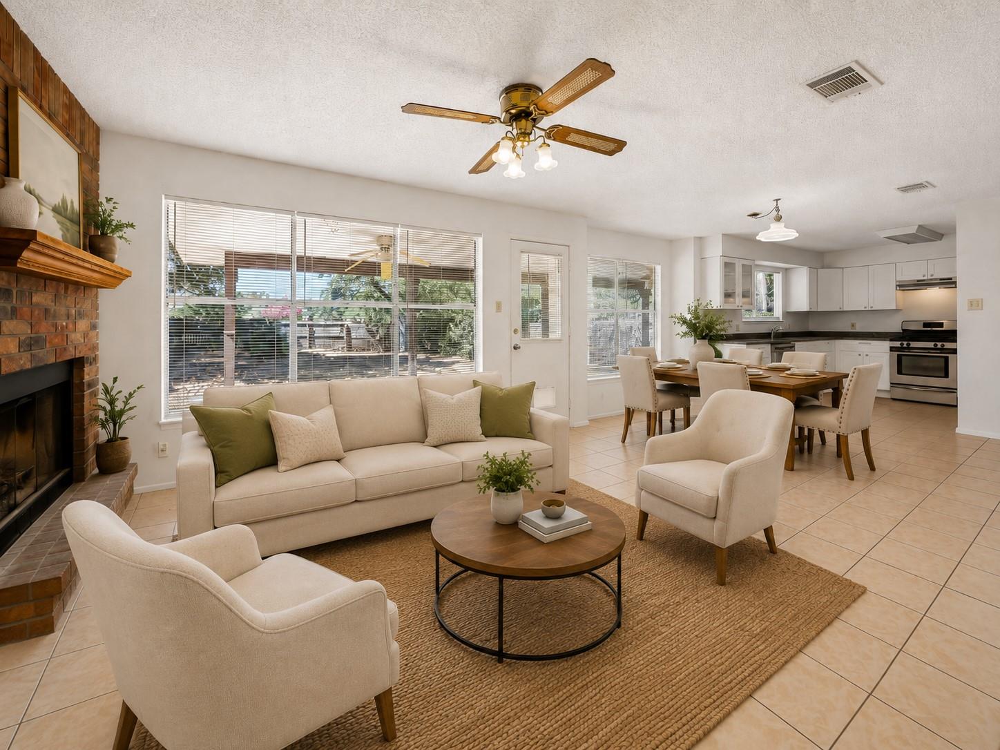 4205 Iriona Bnd Property Photo 6