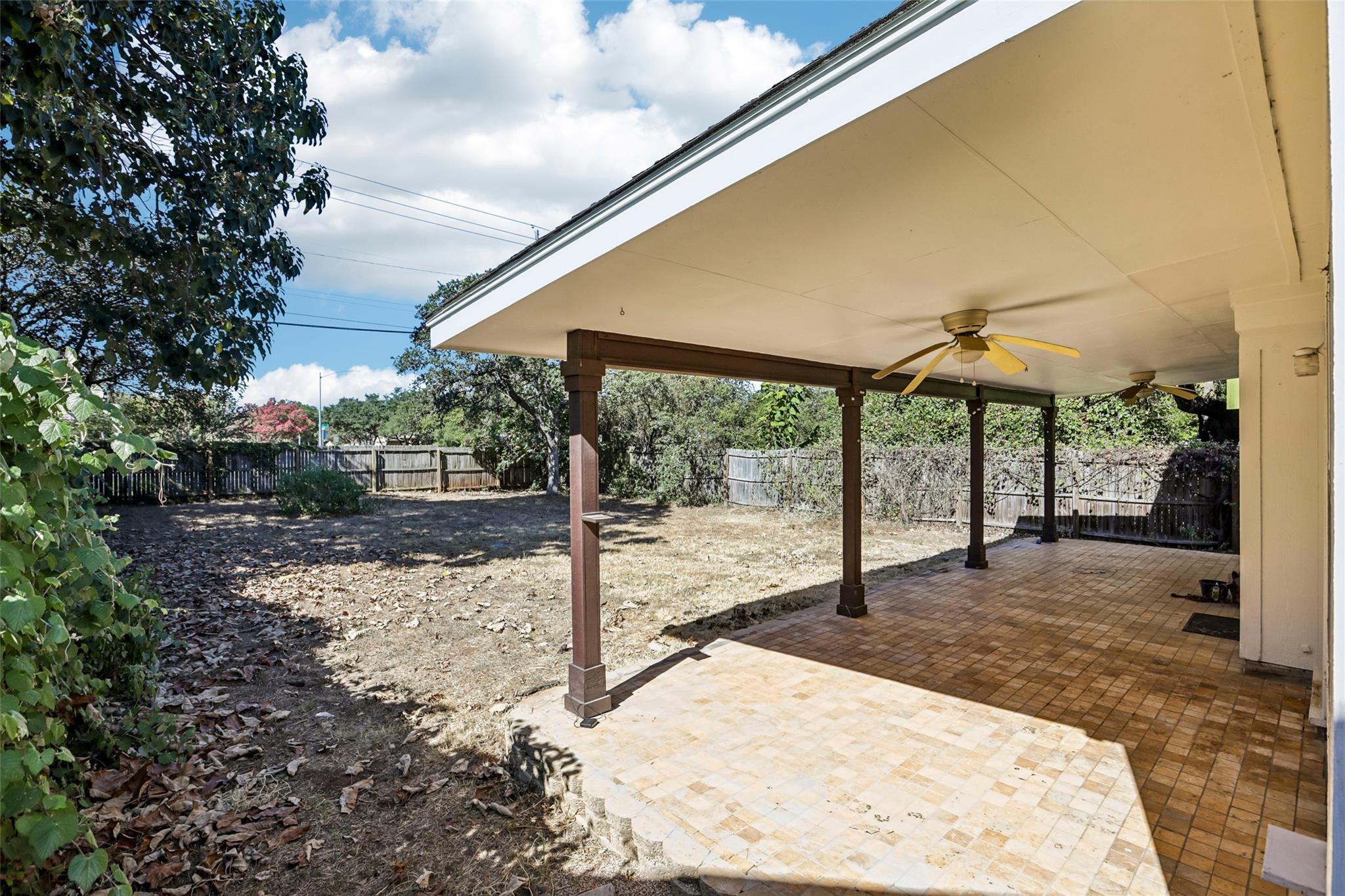 4205 Iriona Bnd Property Photo 24