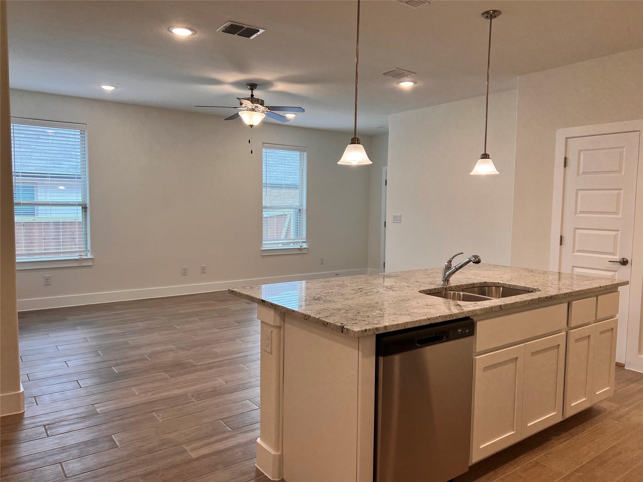 444 Parkline Dr #31a Property Photo 11