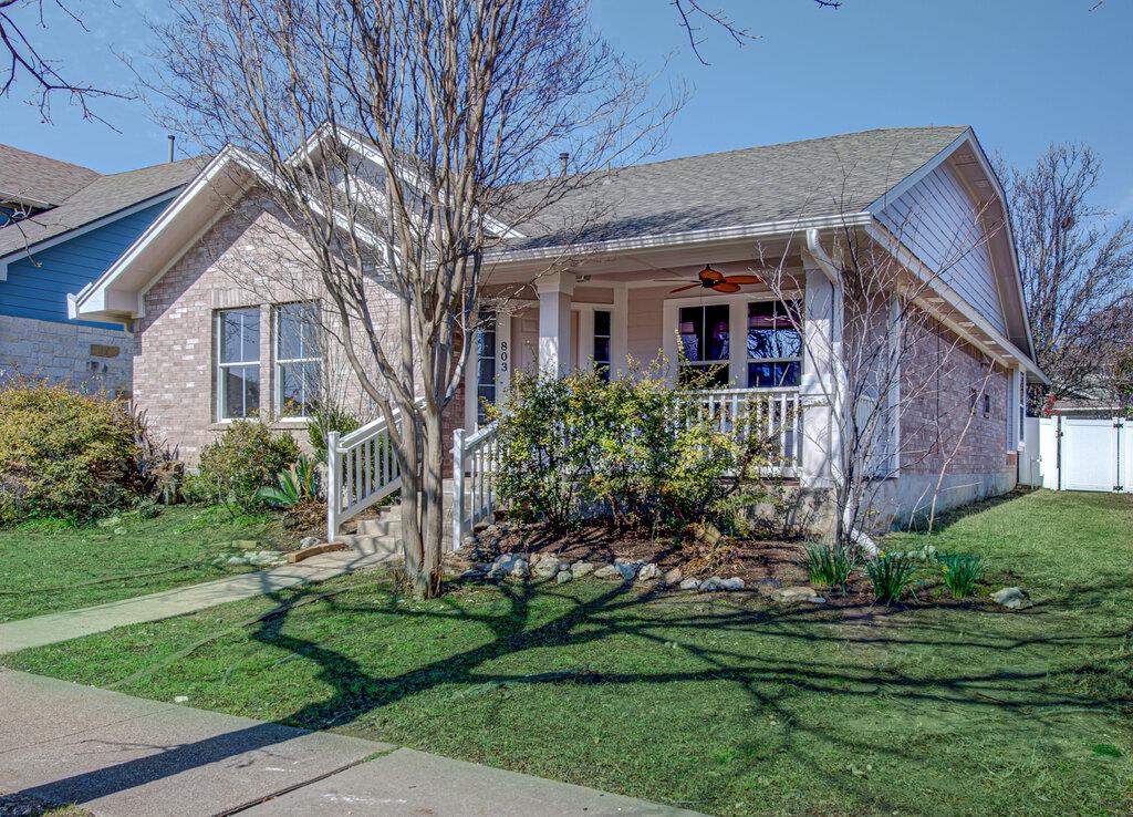 803 Bull Creek Pkwy Property Photo