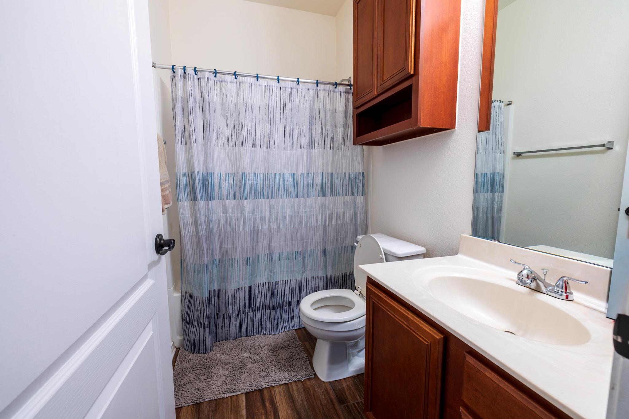 8720 Sturmer St Property Photo 13
