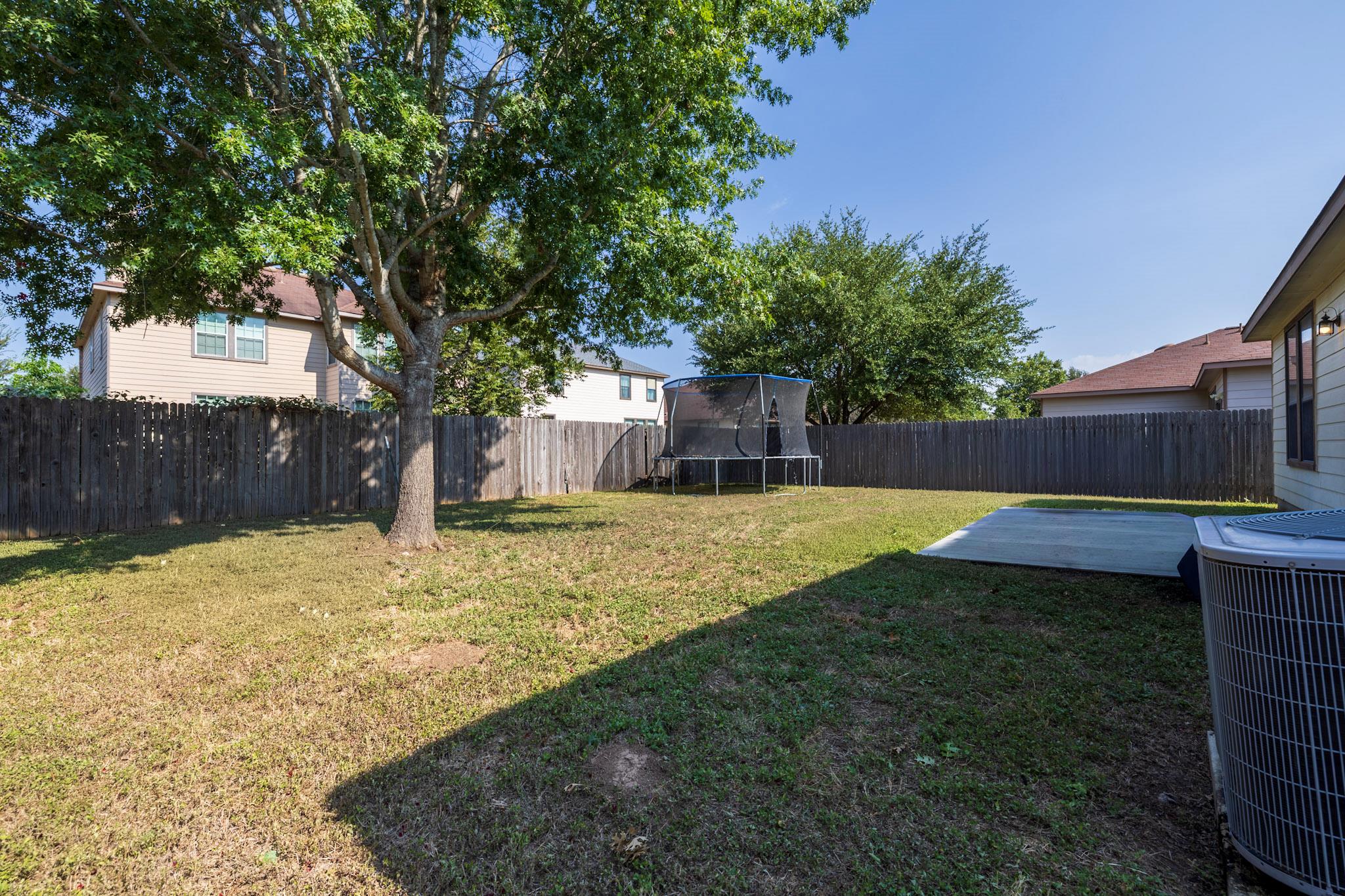 8720 Sturmer St Property Photo 15