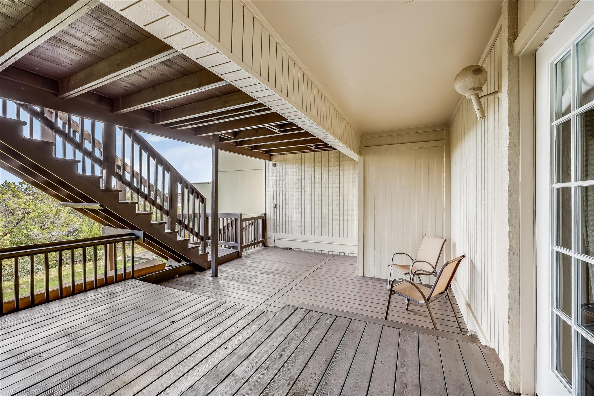 125 Comanche Pt Property Photo 24