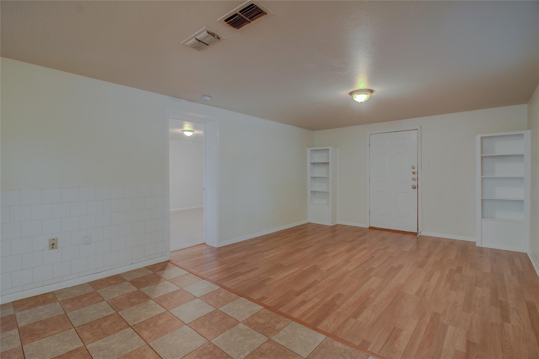 1308 S Pine St #d Property Photo 10