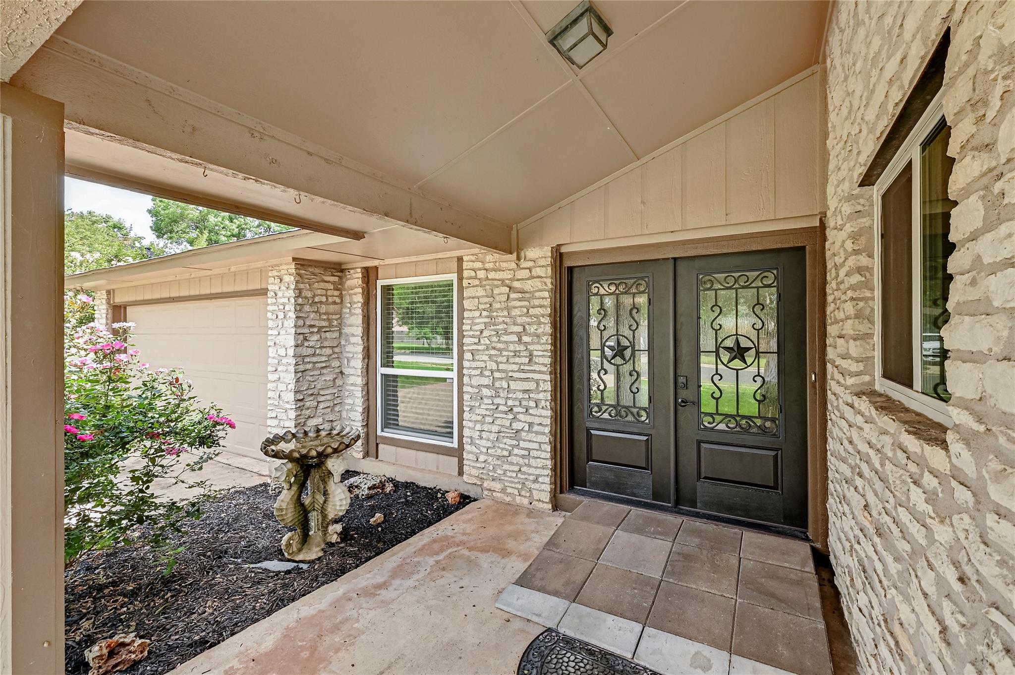 3802 Hawkshead Dr Property Photo 3