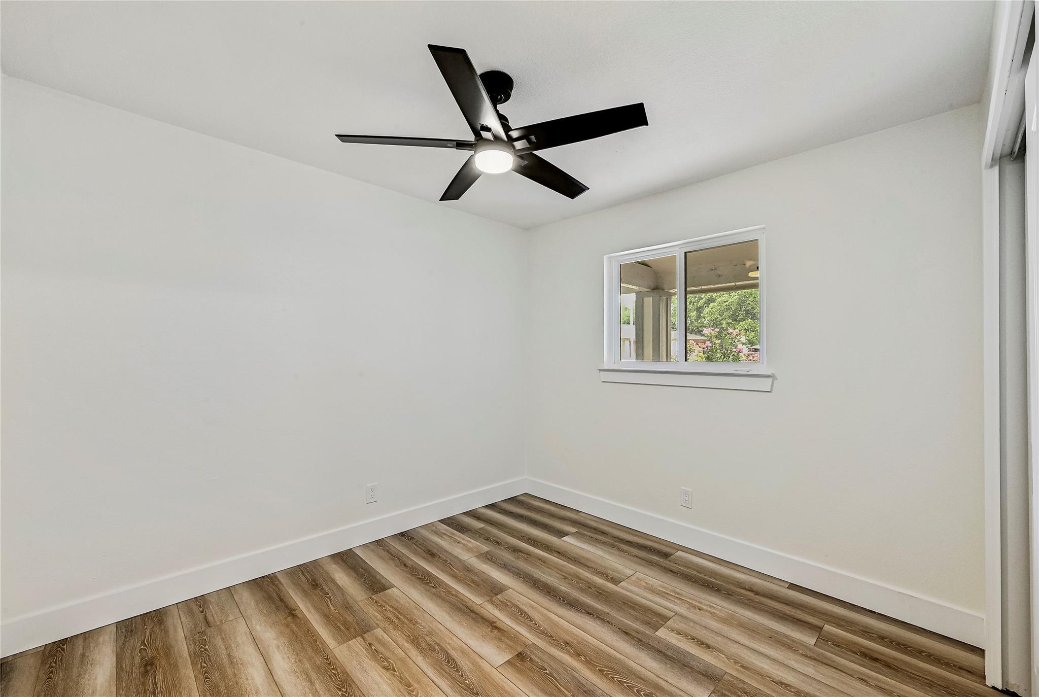 3802 Hawkshead Dr Property Photo 20