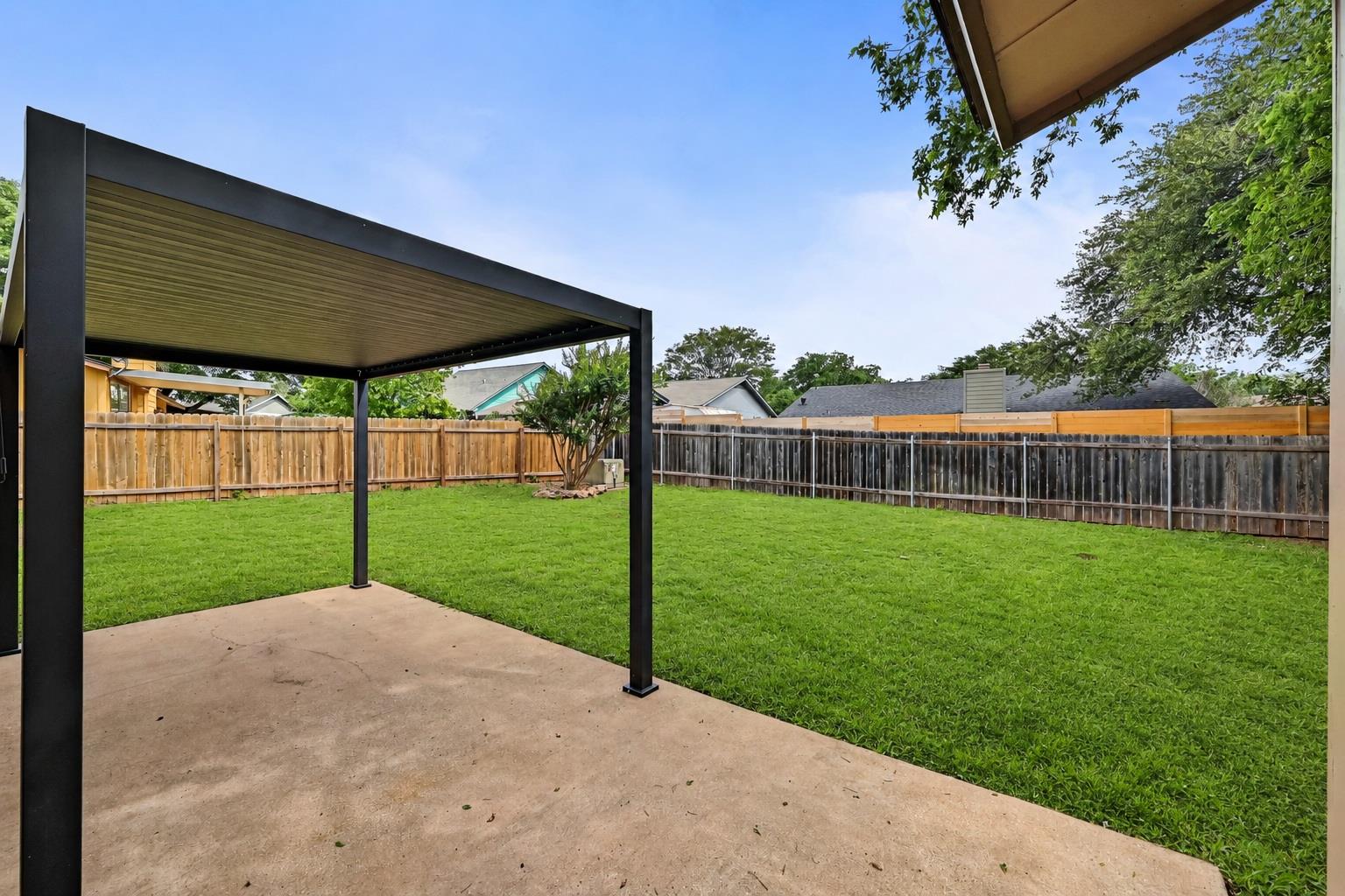 3802 Hawkshead Dr Property Photo 29