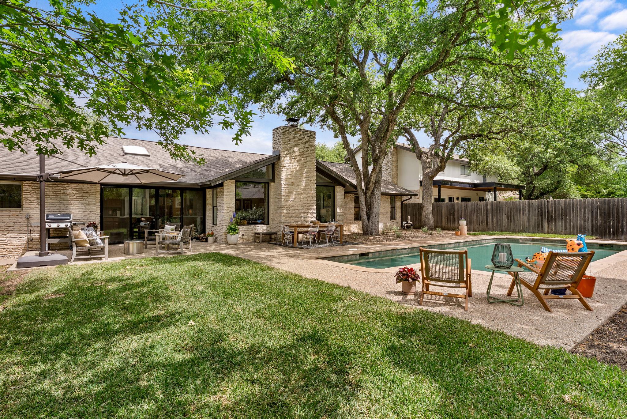 Real Estate Main Image