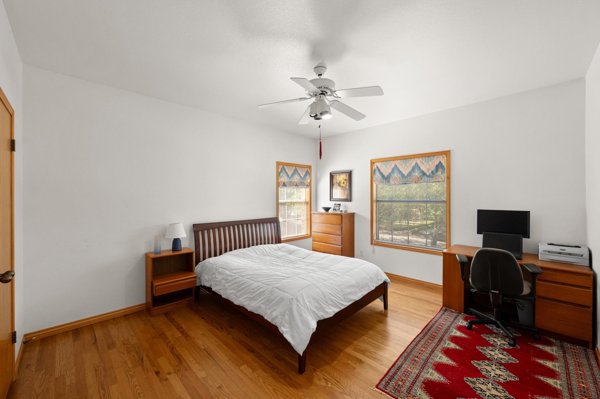 604 Rainbow Cv Property Photo 16