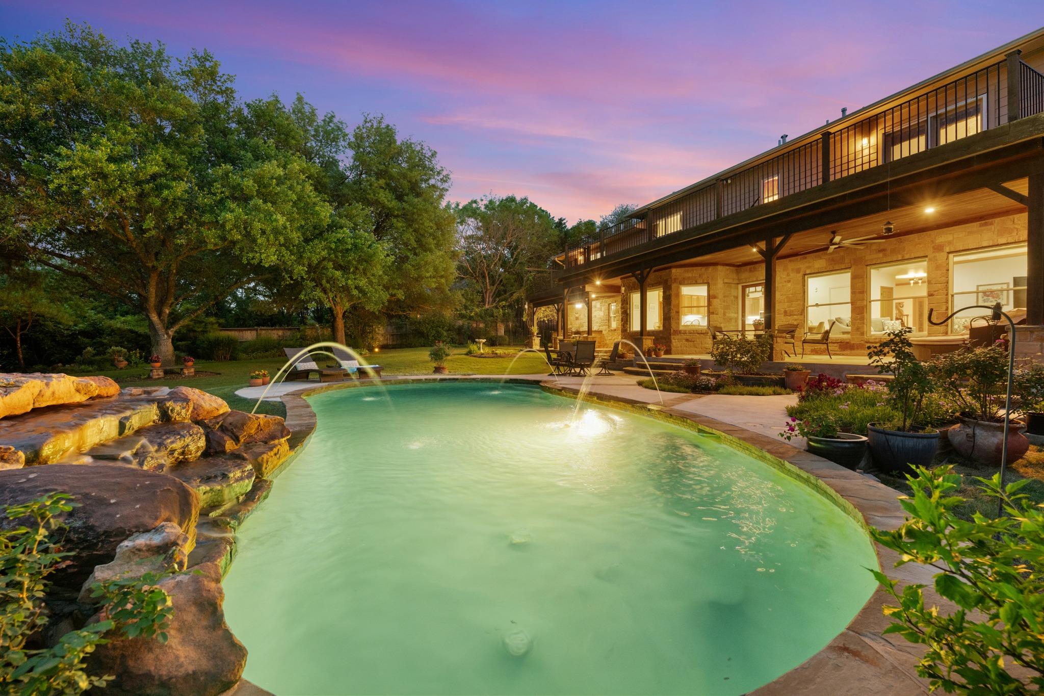 604 Rainbow Cv Property Photo 25