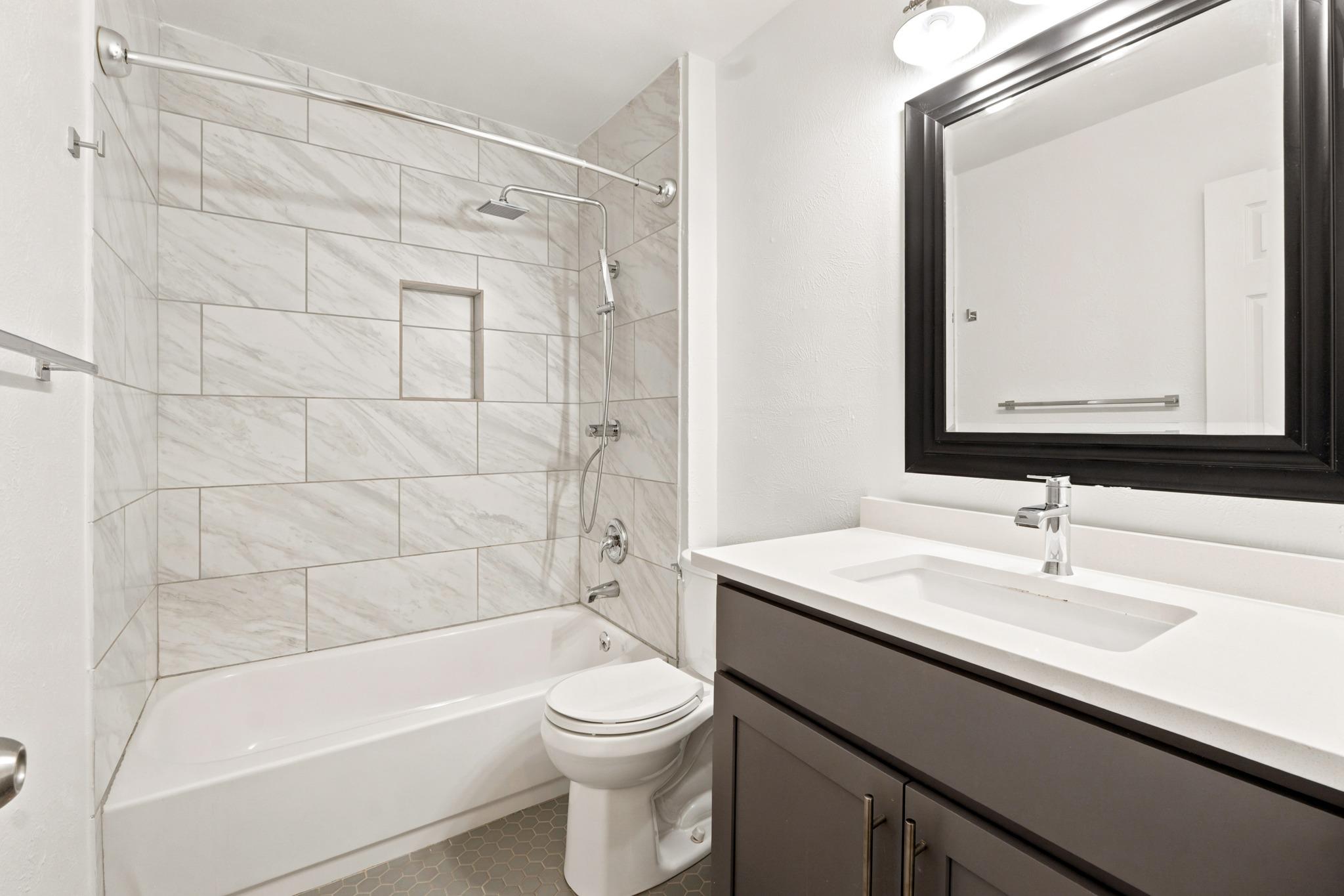 6711 West Gate Blvd #a Property Photo 5