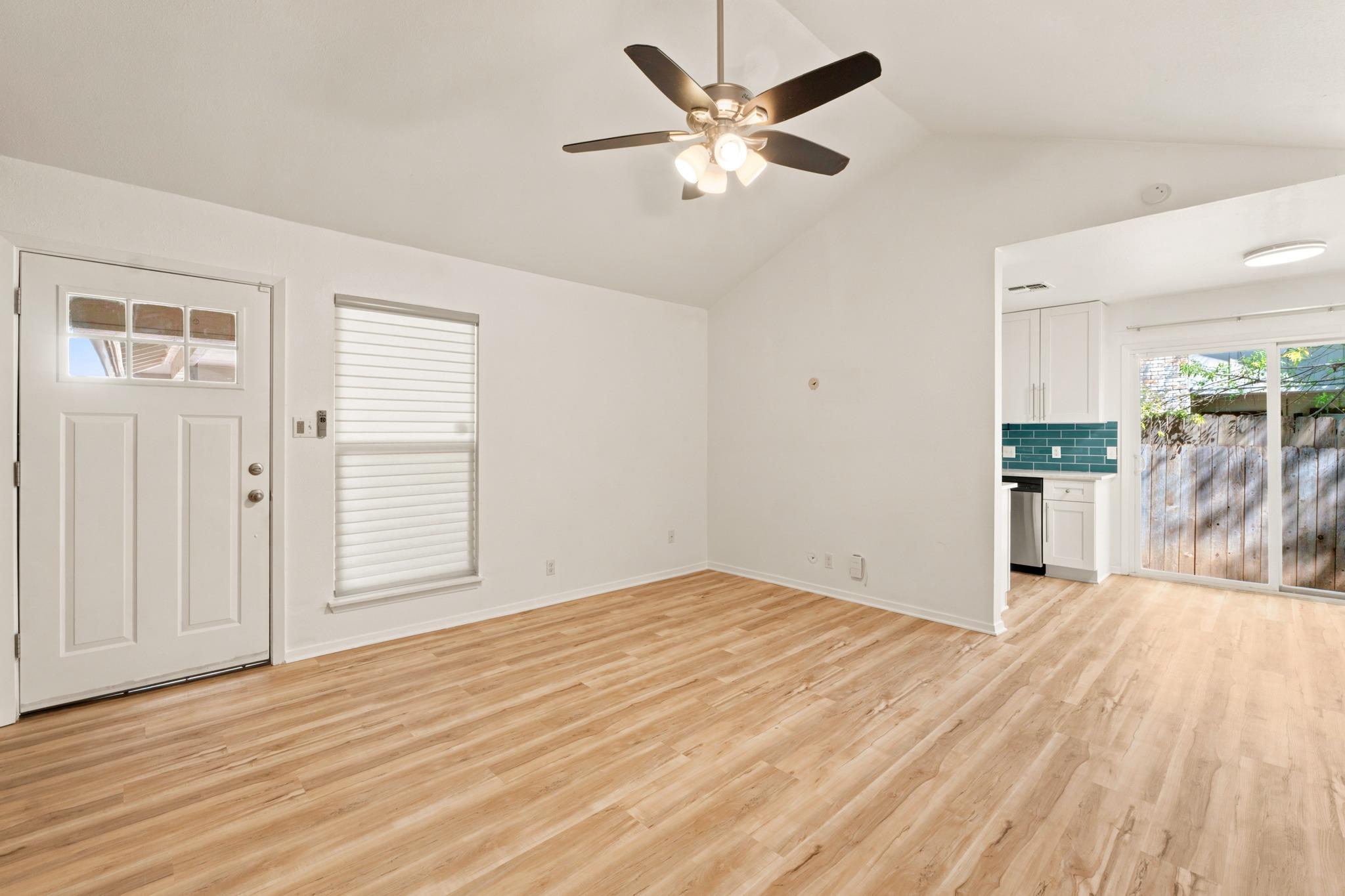 6711 West Gate Blvd #a Property Photo 14