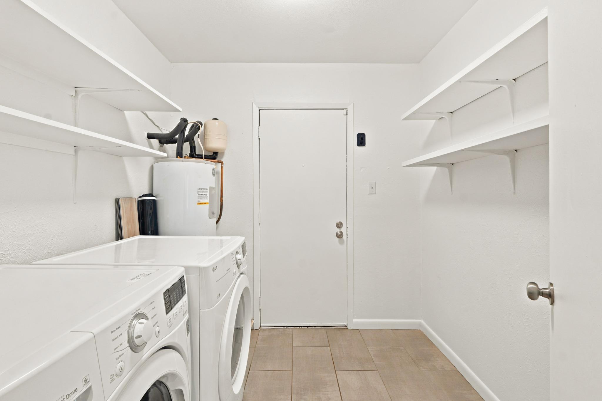 6711 West Gate Blvd #a Property Photo 22