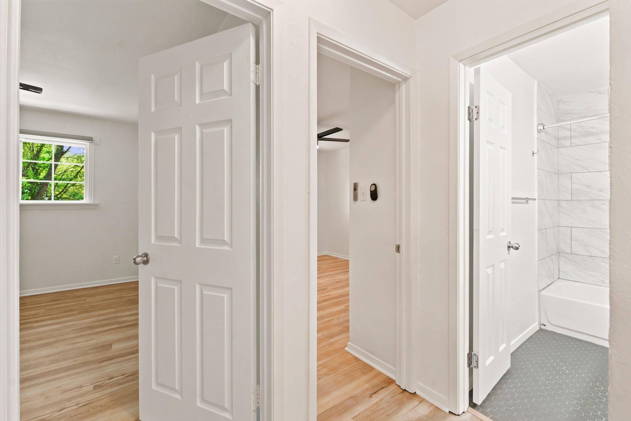 6711 West Gate Blvd #a Property Photo 27