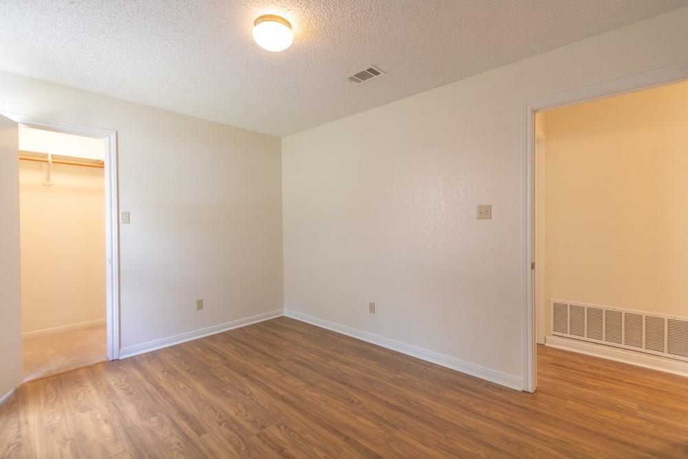 2411 Raintree Path Property Photo 23