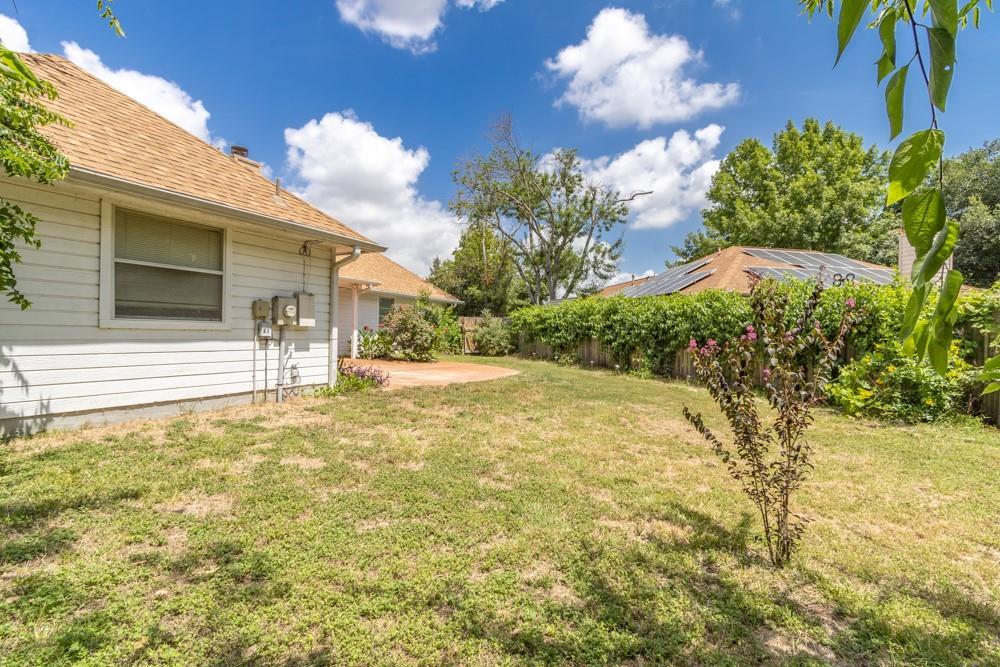 2411 Raintree Path Property Photo 28