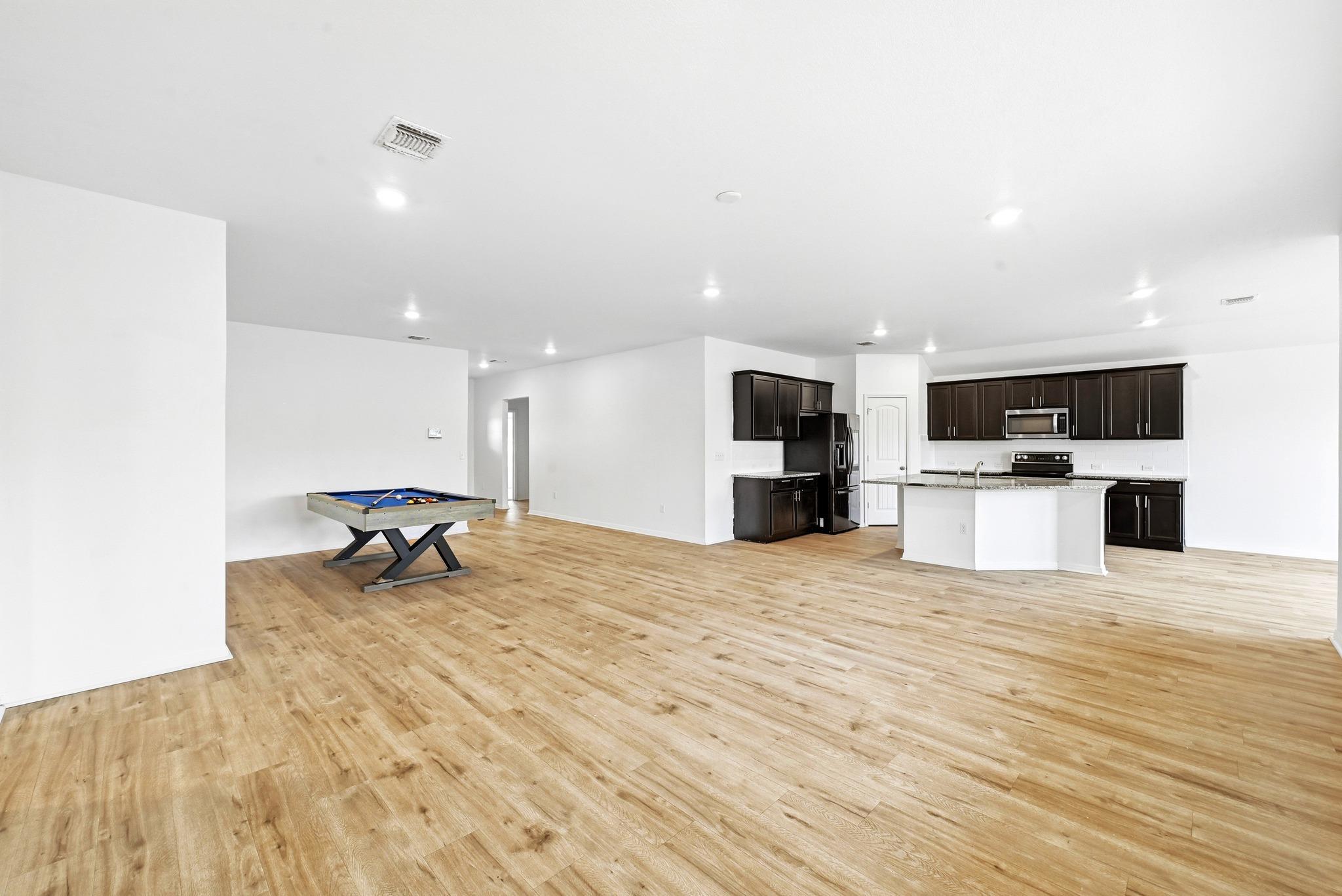 120 Loon Dr Property Photo 3