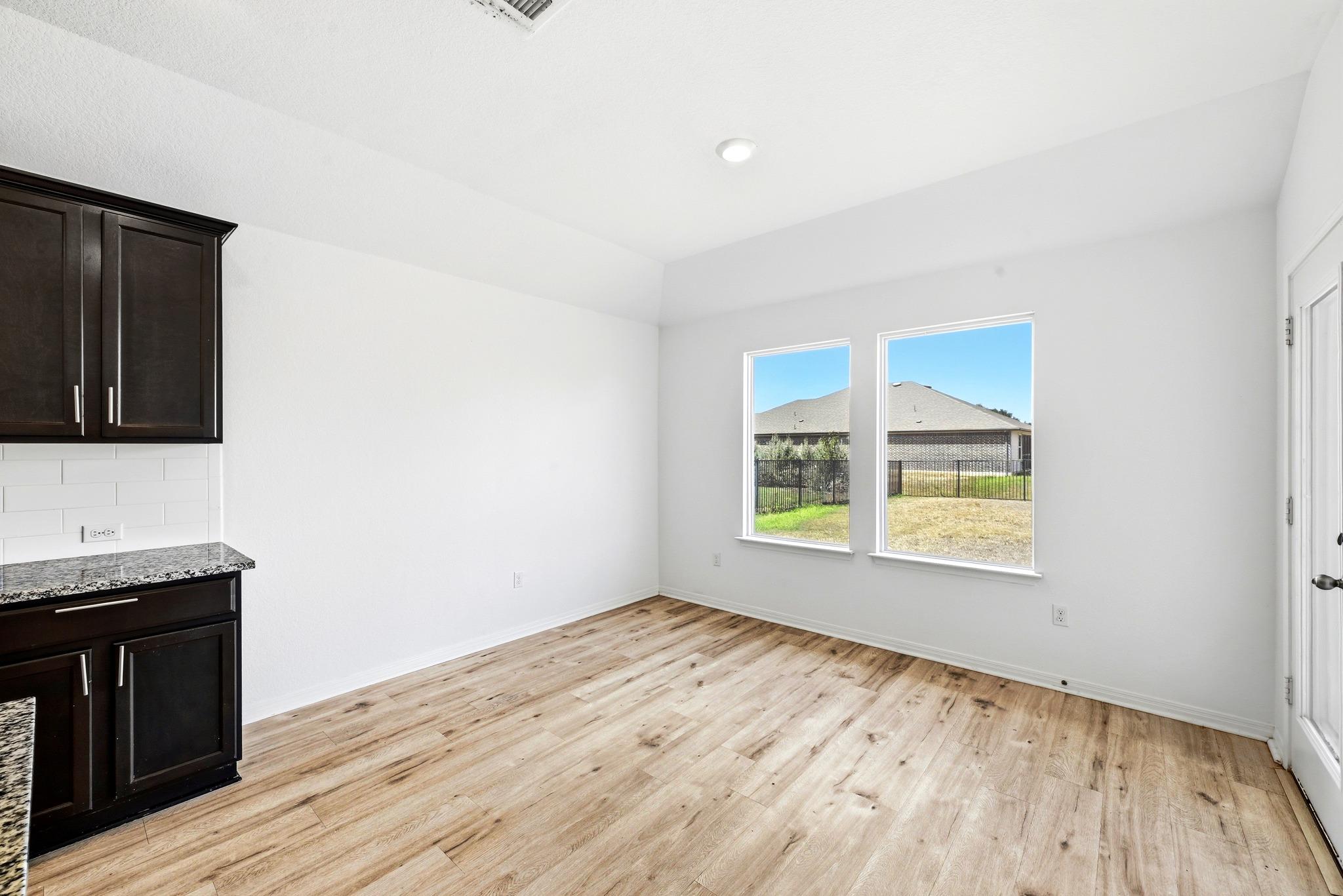 120 Loon Dr Property Photo 11
