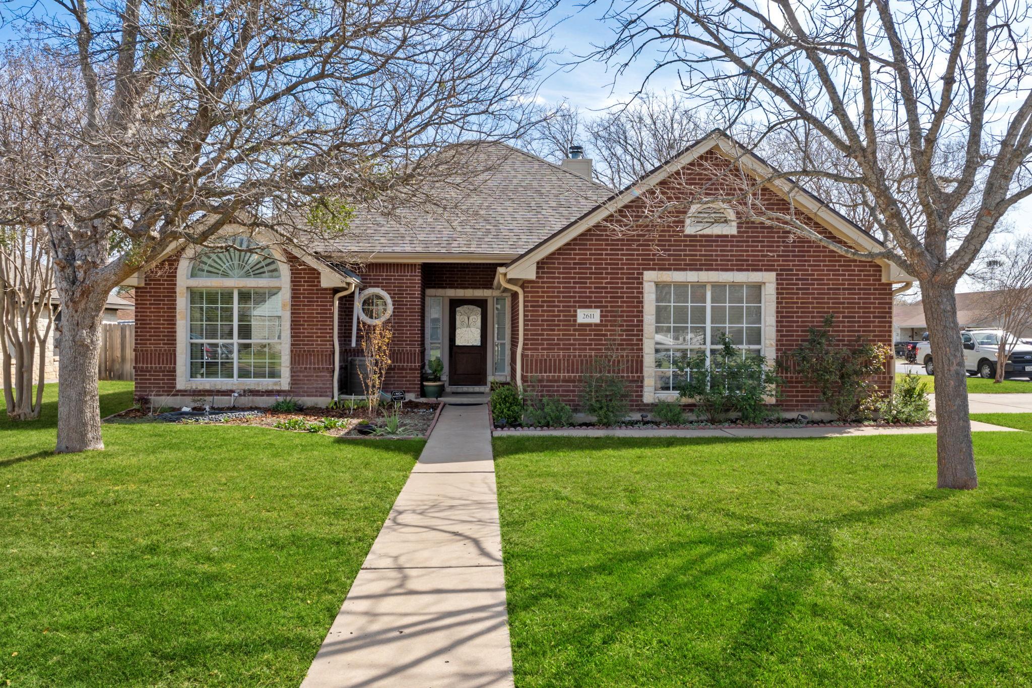 2611 Sunrise Valley Ln Property Photo