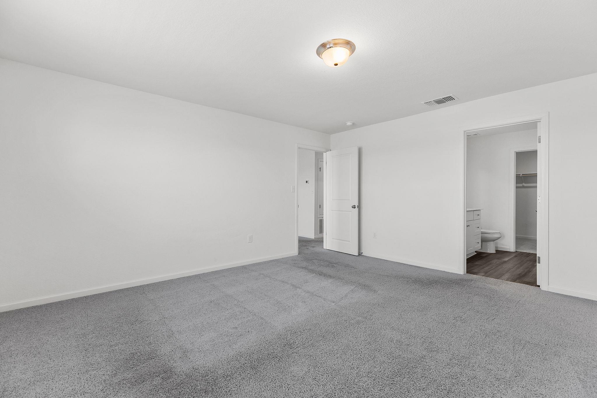409 Line Of Fire Way Property Photo 19