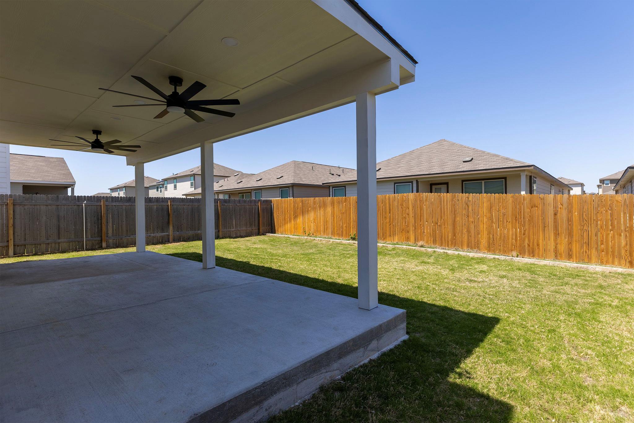 409 Line Of Fire Way Property Photo 28