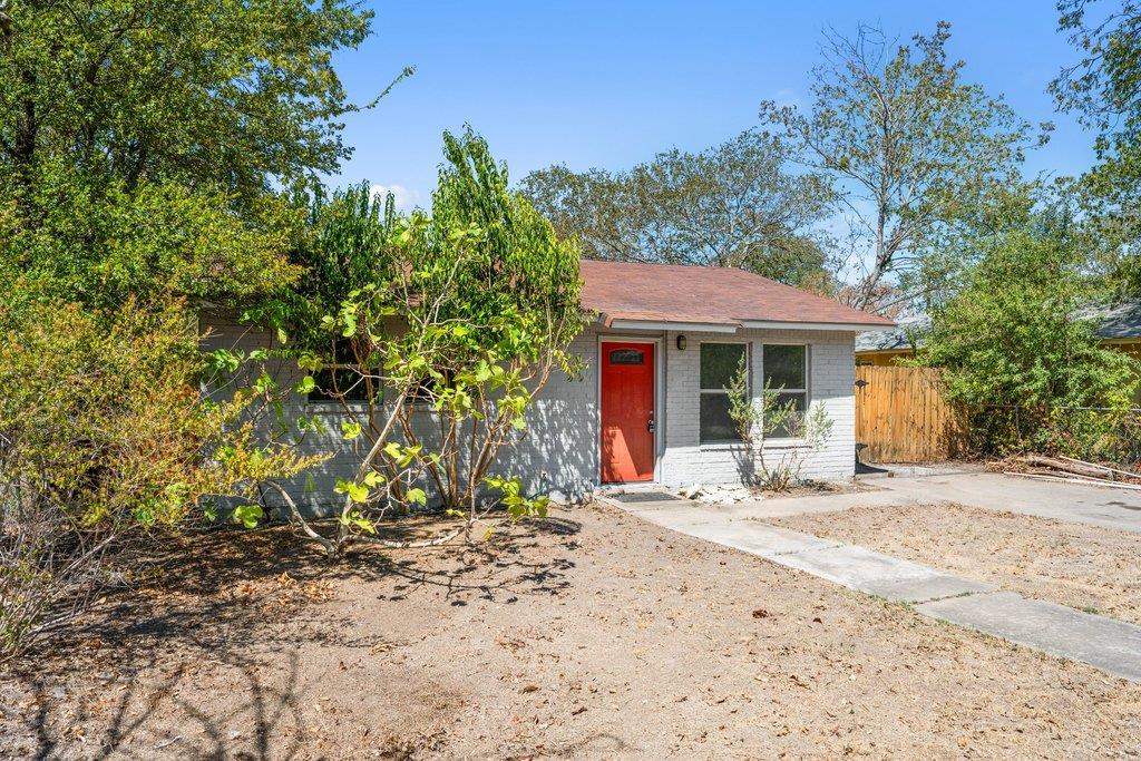1304 Lily Ter Property Photo 29