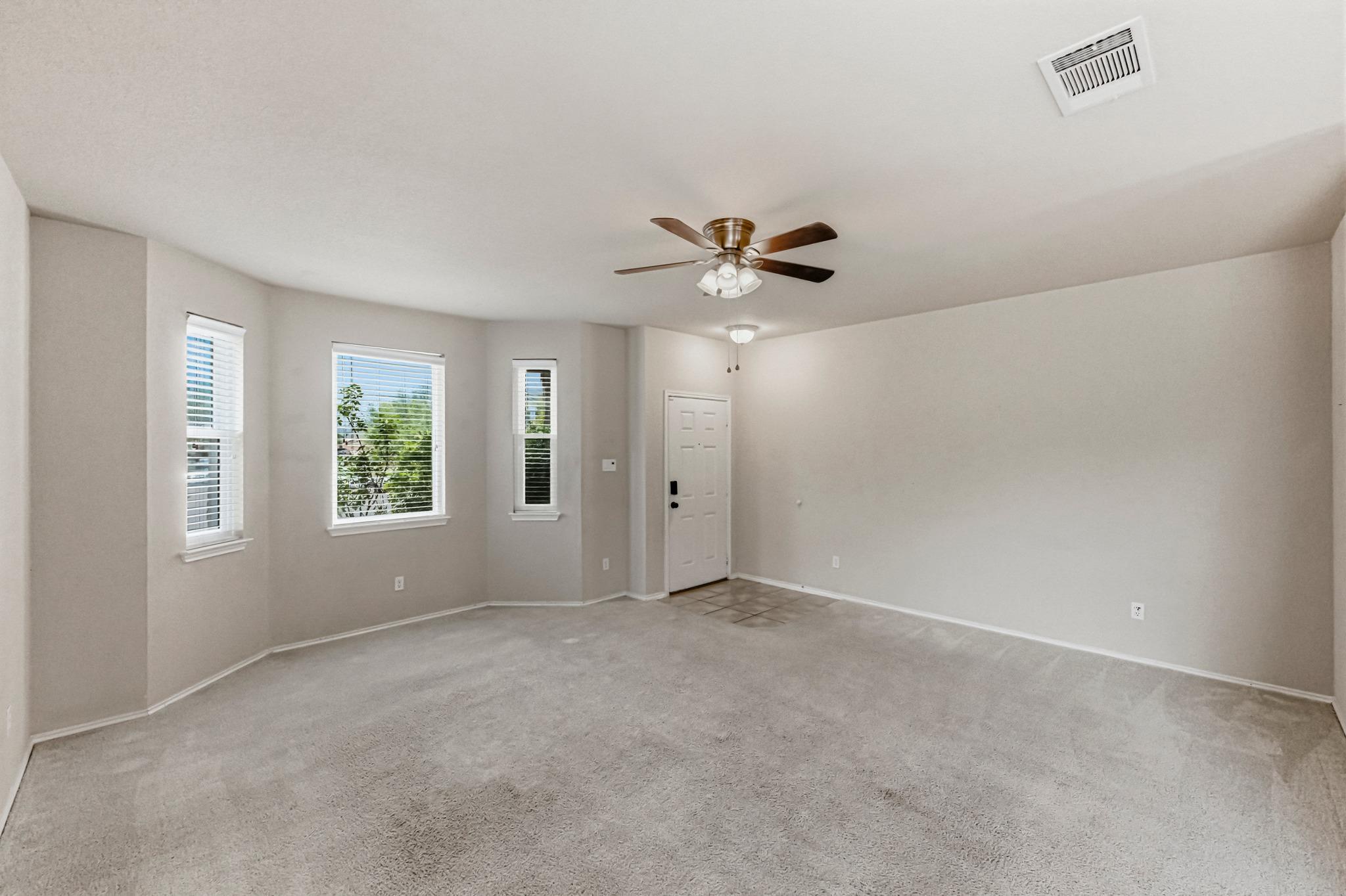 164 Regent Cv Property Photo 10