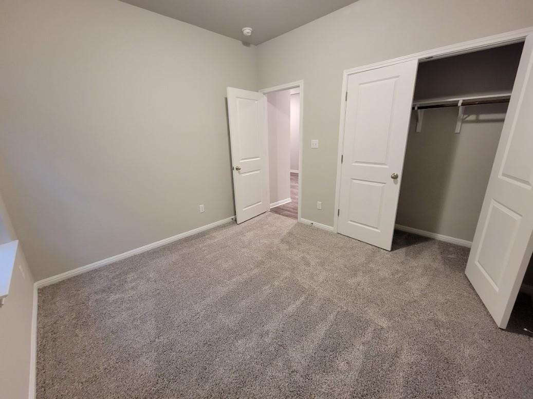 910 Main St Property Photo 10