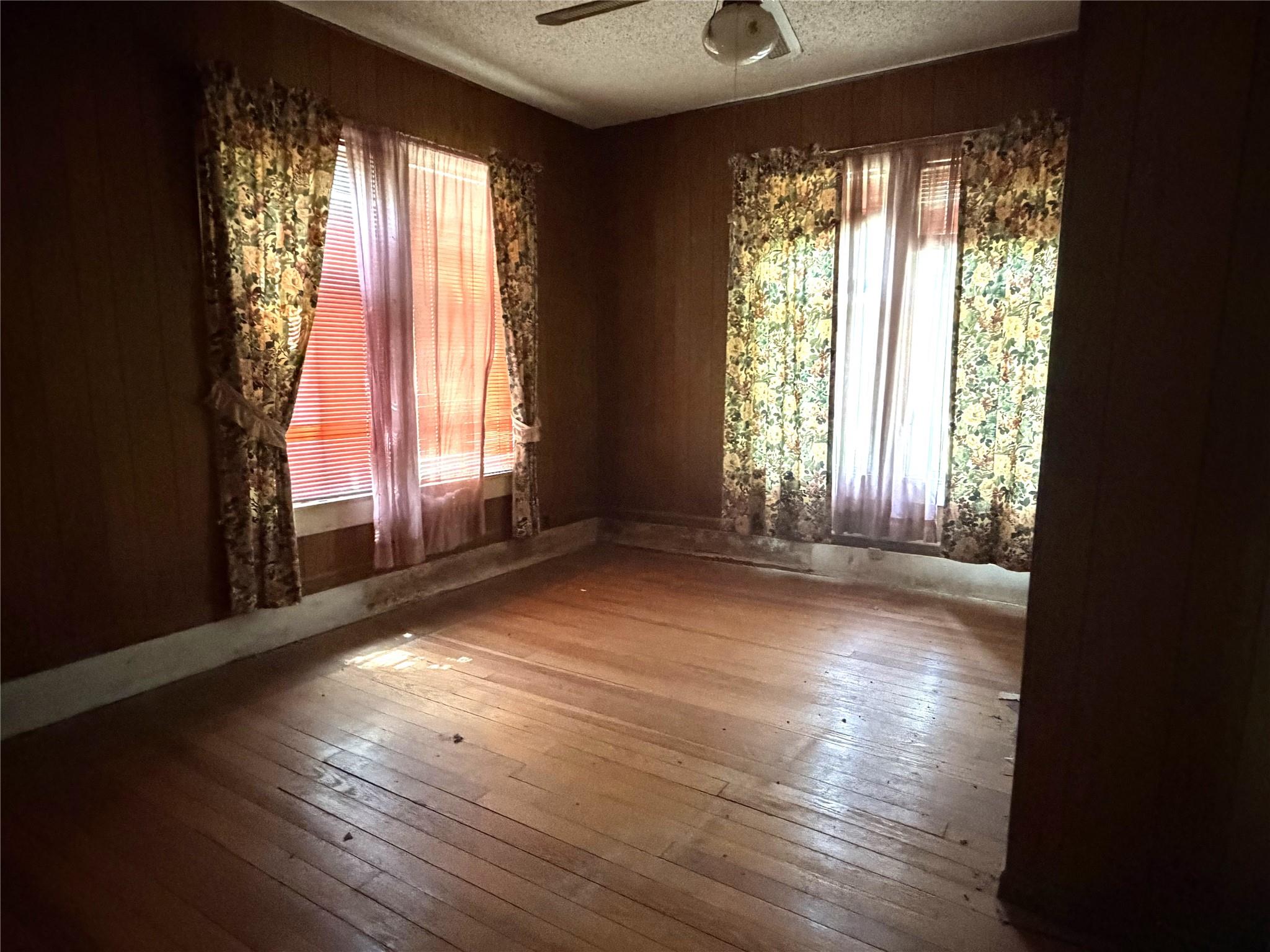 119 Pine St Property Photo 7