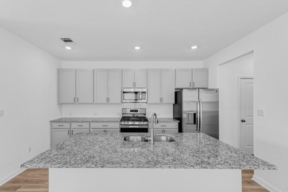 158 Jake Pine Dr Property Photo 5