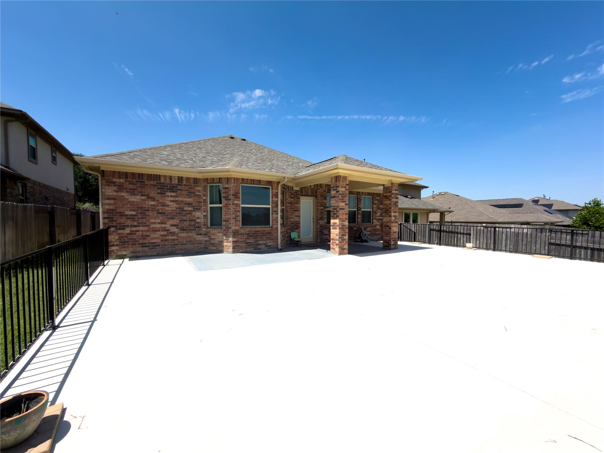 2743 Enza Ct Property Photo 32