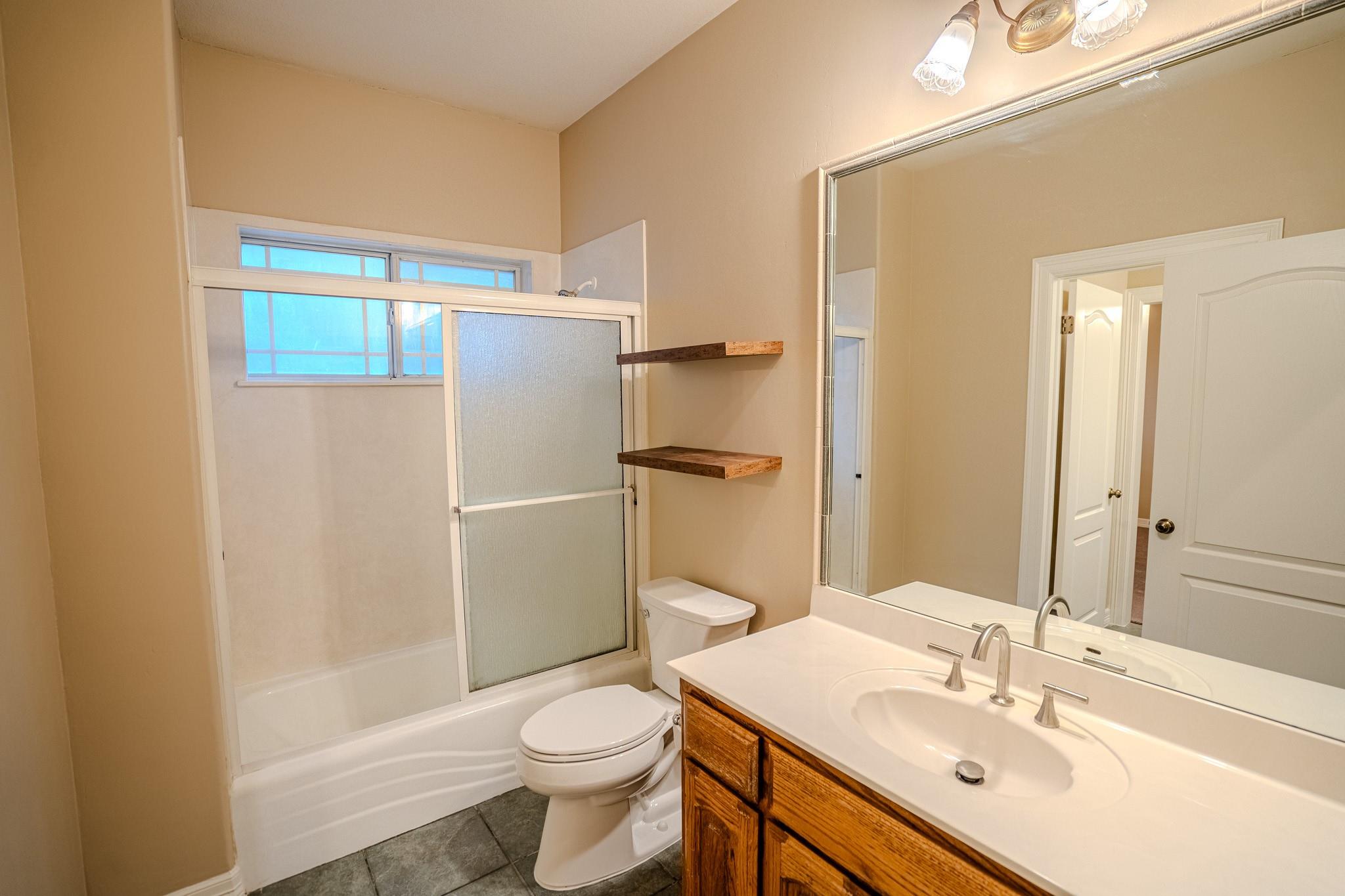 218 Hazeltine Dr Property Photo 20