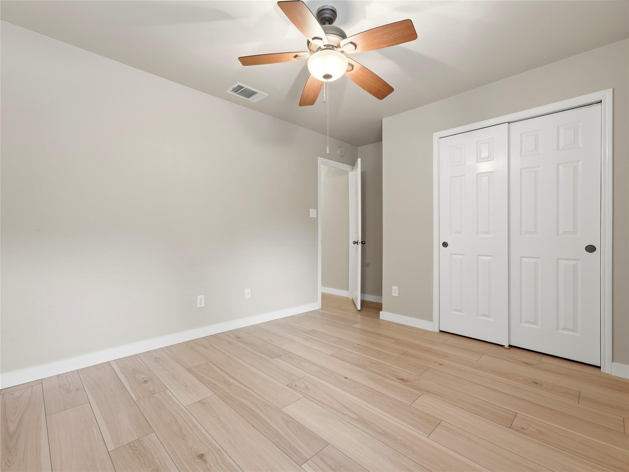 1004 Downridge Dr Property Photo 19