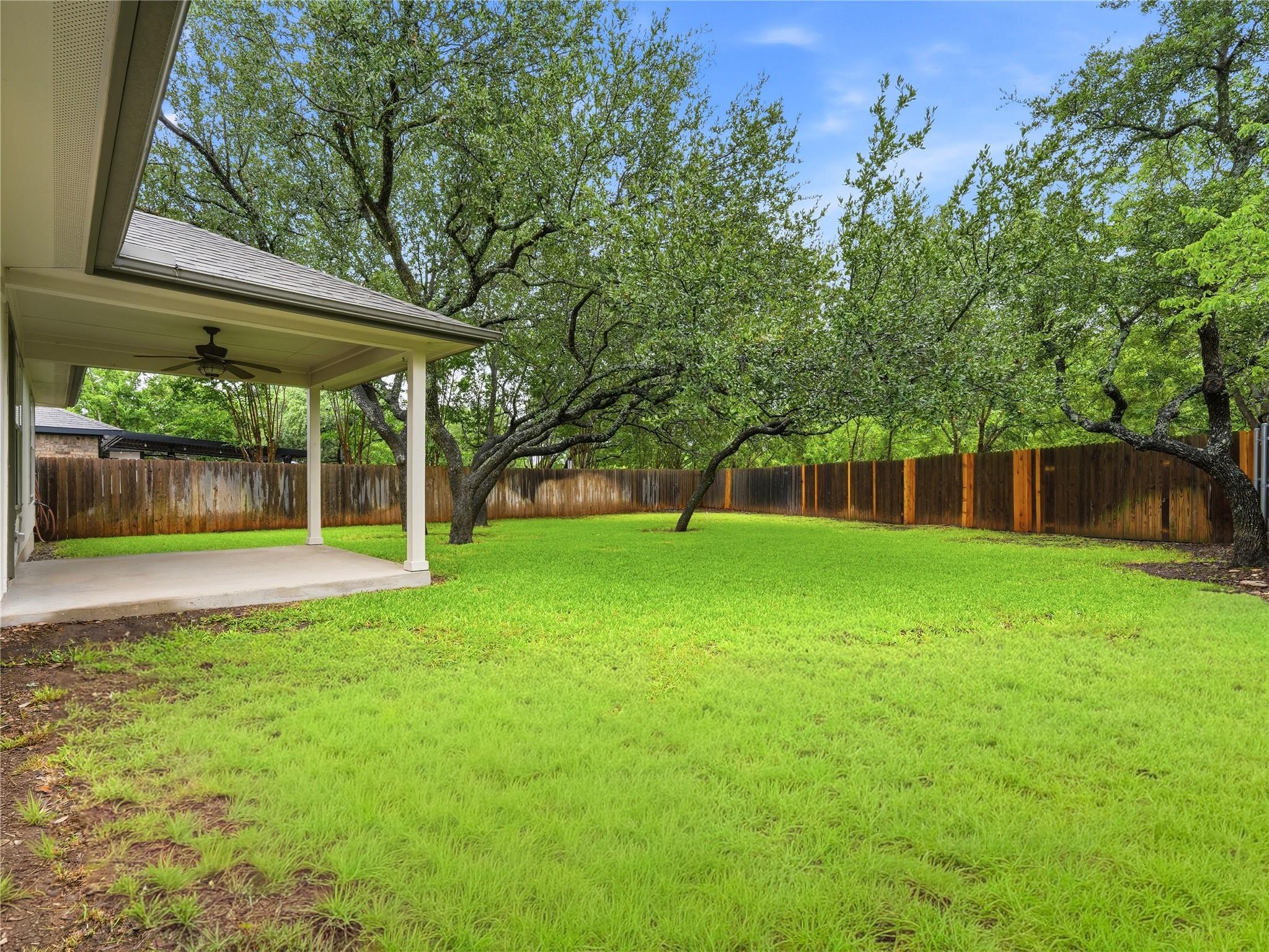 1004 Downridge Dr Property Photo 33