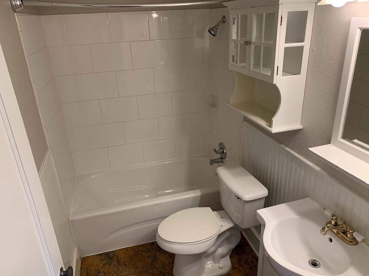 505 Clarke St Property Photo 13