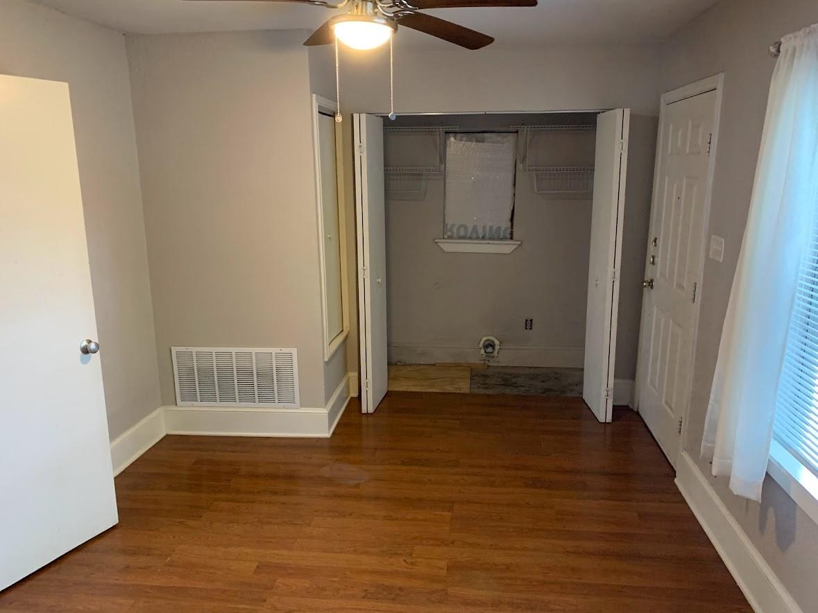 505 Clarke St Property Photo 17
