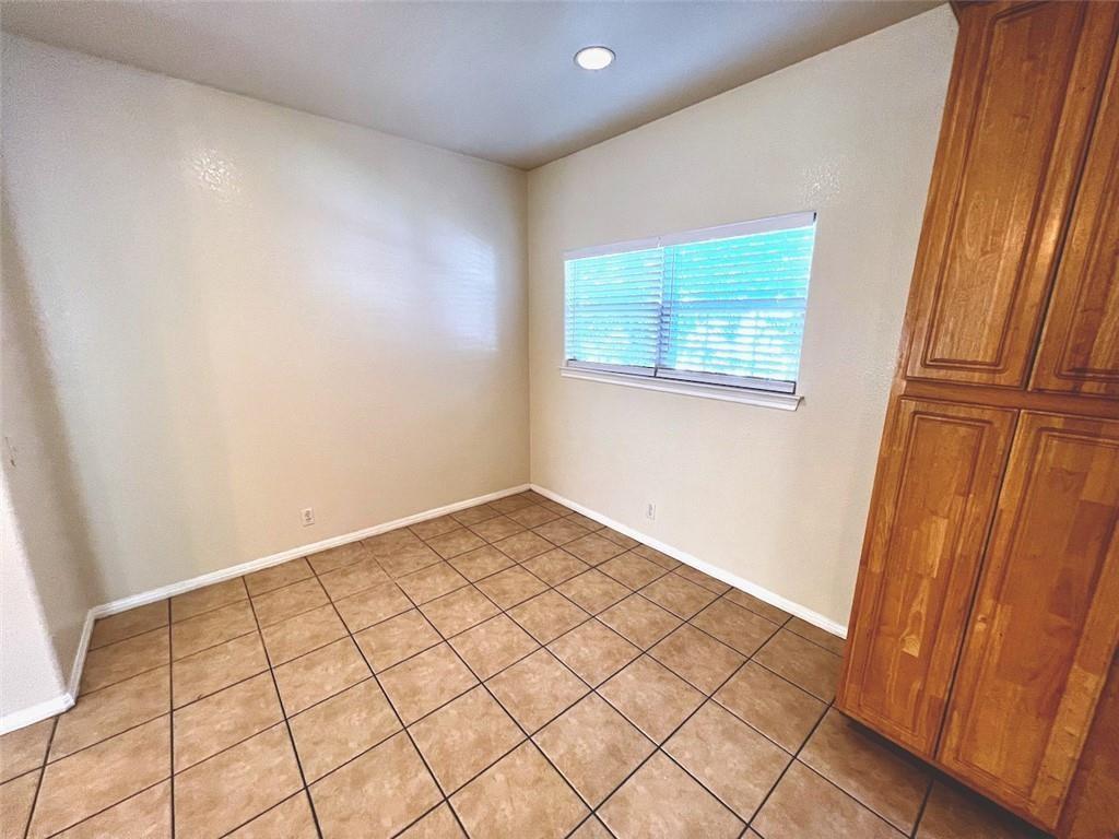 5403 Evans Ave #b Property Photo 6
