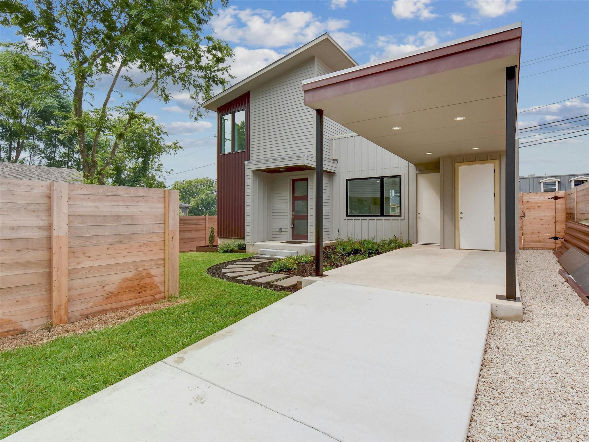 313 Blackson Ave #B Property Photo 1