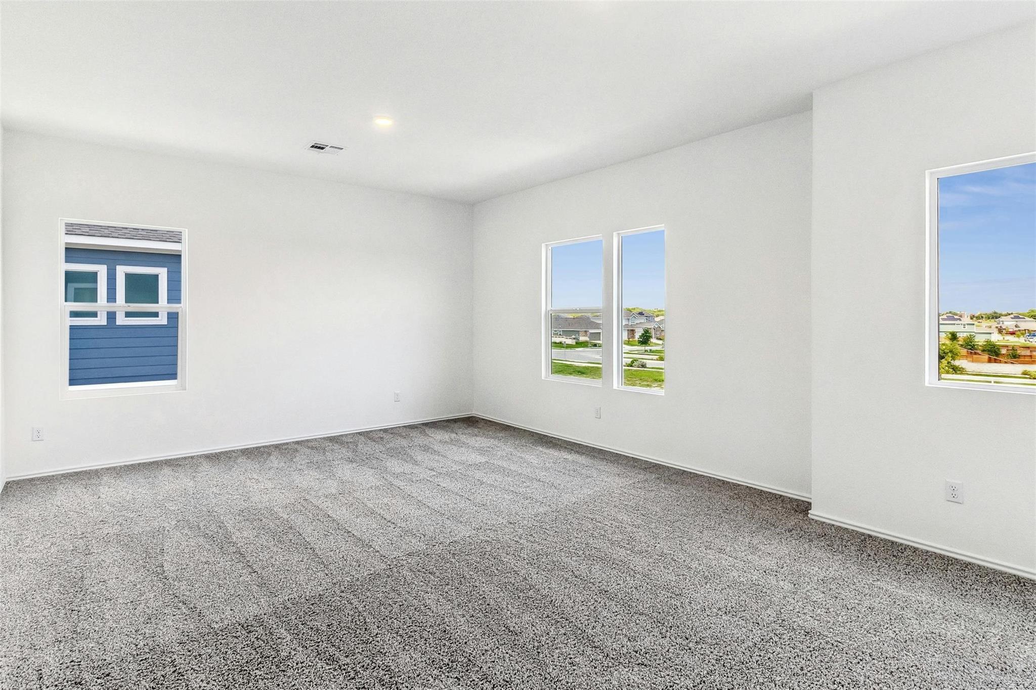 161 Santa Julia St Property Photo 7