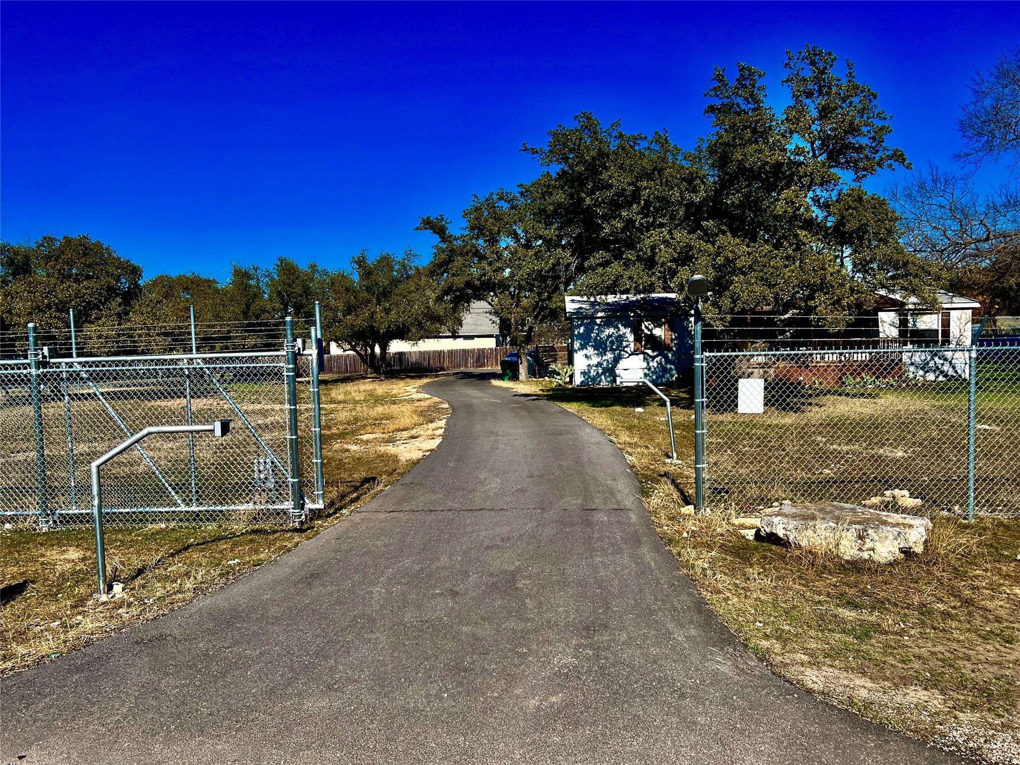 15608 Checotah Dr Property Photo 1