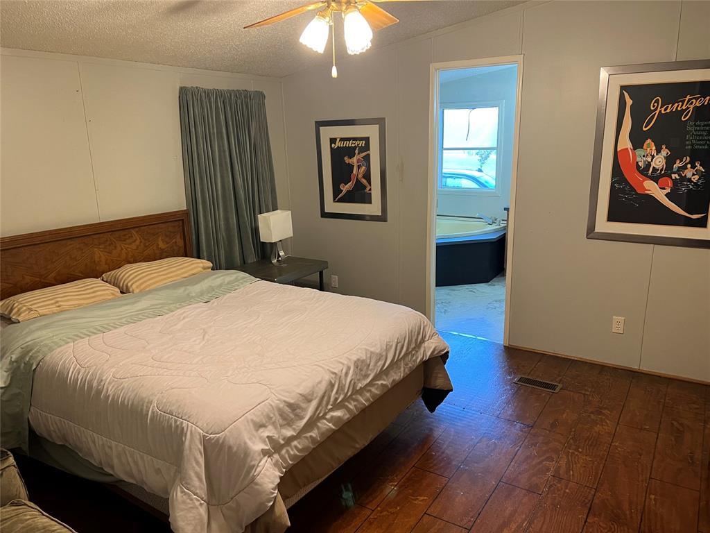 15608 Checotah Dr Property Photo 27