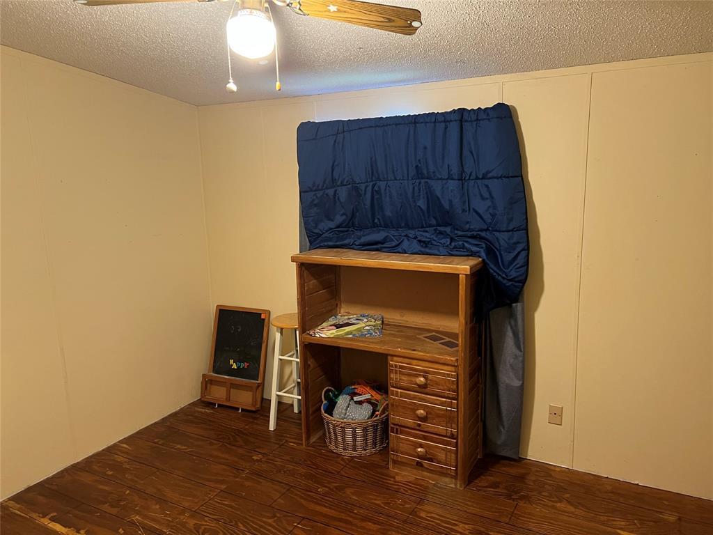 15608 Checotah Dr Property Photo 28